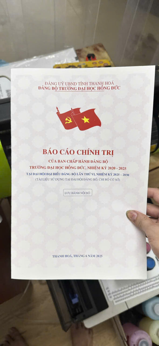 Bài dự thi bìa mạ vàng
